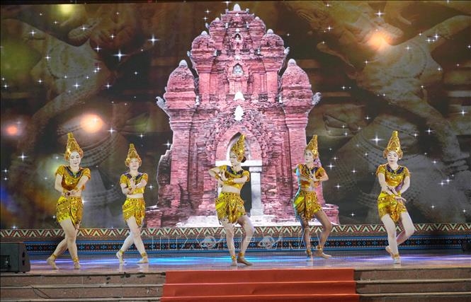 弘扬越南各民族优秀传统文化